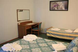 Гостиница Боярский двор Ростов Семейный двухкомнатный-2